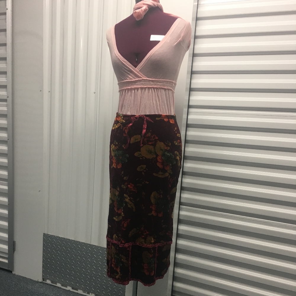 BETSEY JOHNSON/SKIRT